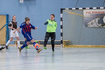 Bild 5 - HFV Futsalmeisterschaft C-Juniorinnen